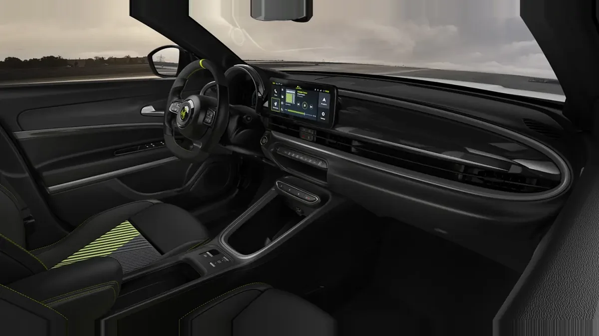 Abarth 600e Turismo en leasing — Interior