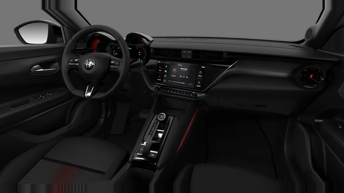 Alfa Romeo Junior Ibrida en leasing — Delantera