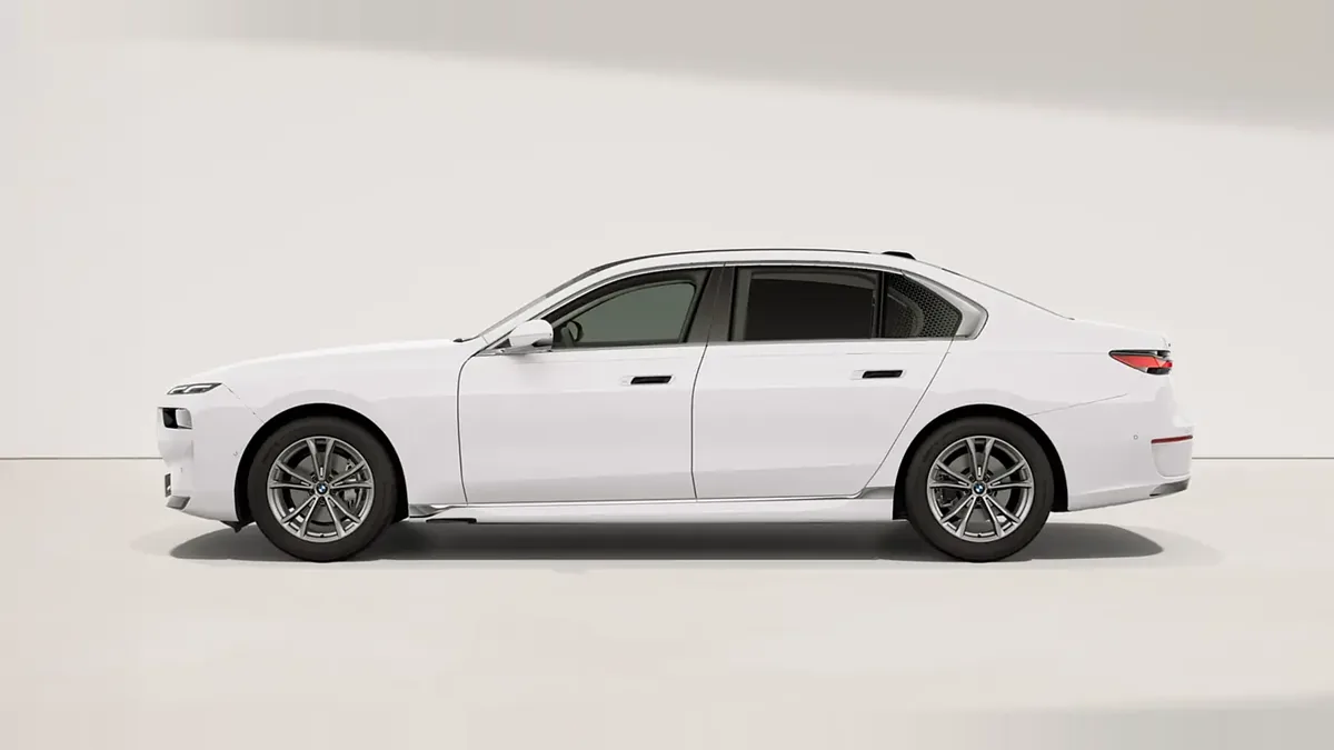 BMW Serie 7 740d xDrive en leasing — Lateral