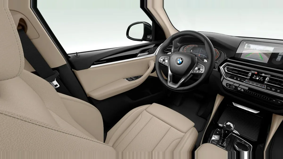 BMW X4 xDrive20d xLine en leasing — Trasera