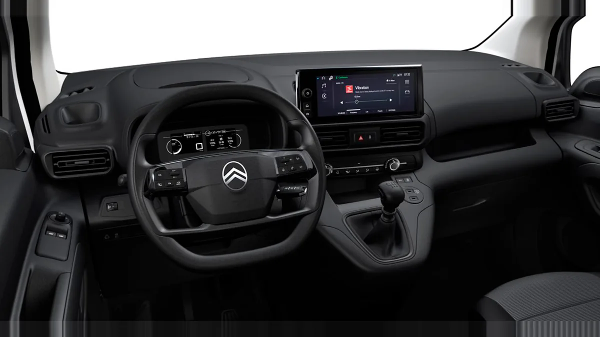 Citroën Berlingo Talla M BlueHDi 100 YOU L1 N1 Adaptado en leasing — Trasera