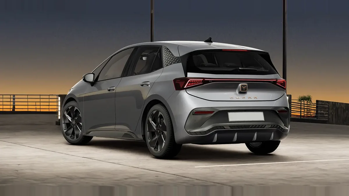 CUPRA Born e-Boost Pack Advanced Plus en leasing — Trasera