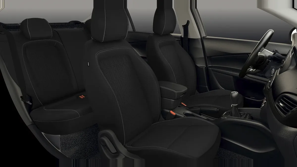 Fiat Tipo Sedán 1.6 Diésel 96kW (130CV) en leasing — Interior