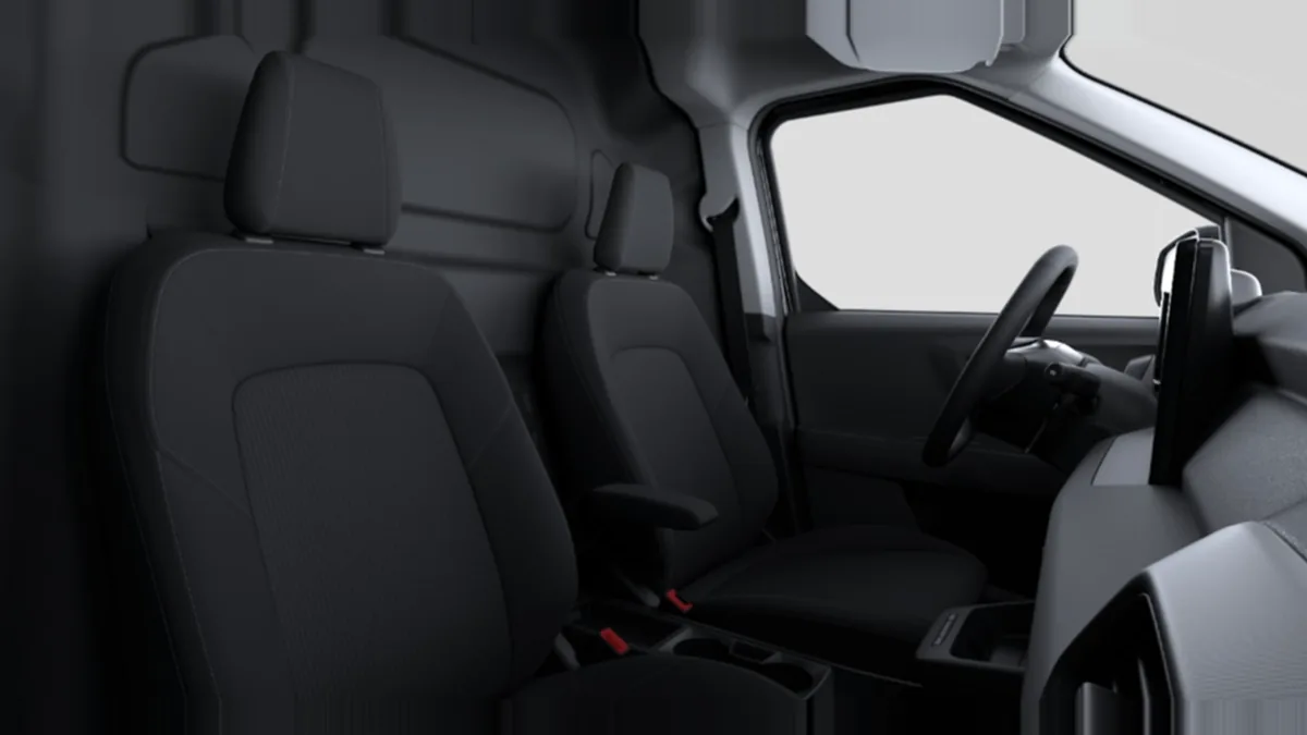 Ford Transit Courier Van Trend BEV 136cv Automática II en leasing — vista 6