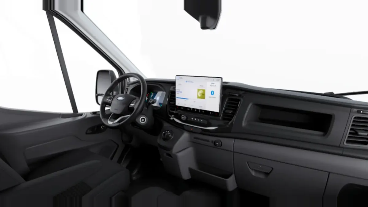 Ford Transit Van 350 L3 BEV Trend 184cv RWD II en leasing — Delantera
