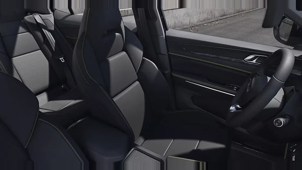 Lynk & Co 01 1.5 PHEV Core en leasing — Interior