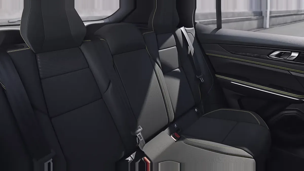 Lynk & Co 01 1.5 PHEV Core en leasing — vista 6