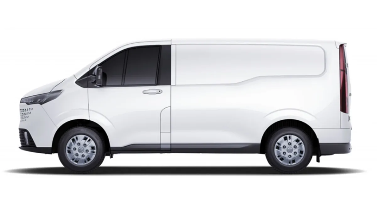 Maxus Deliver 7 Furgón 2.0D L2H1 150 (MERCANCÍAS TERCEROS) en leasing — Trasera