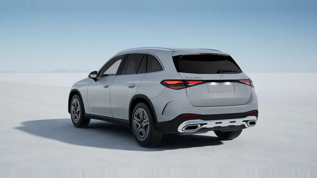 Mercedes-Benz GLC 220D 4MATIC en leasing — Trasera