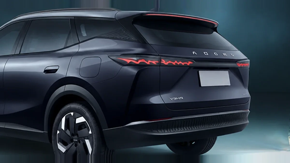 Omoda 7 1.5 TGDI PHEV Premium 279CV en leasing — vista 6
