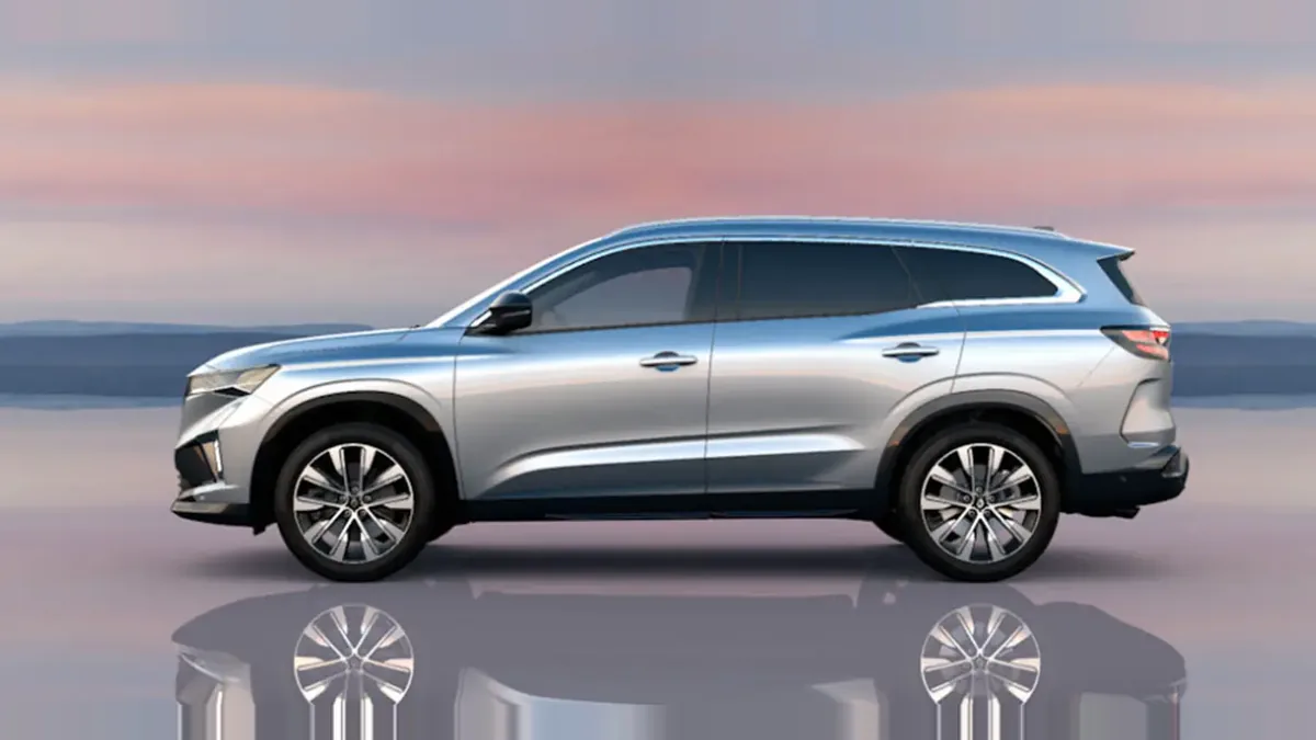 Renault ESPACE TECHNO E-TECH FULL HYBRID 200CV en leasing — Lateral