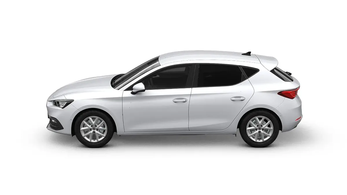 SEAT León 1.5 eTSI DSG-7 S&S Style XL en leasing — Trasera